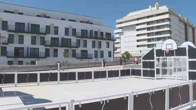 La Comunidad de Madrid dará prioridad para obtener vivienda a las familias con hijos