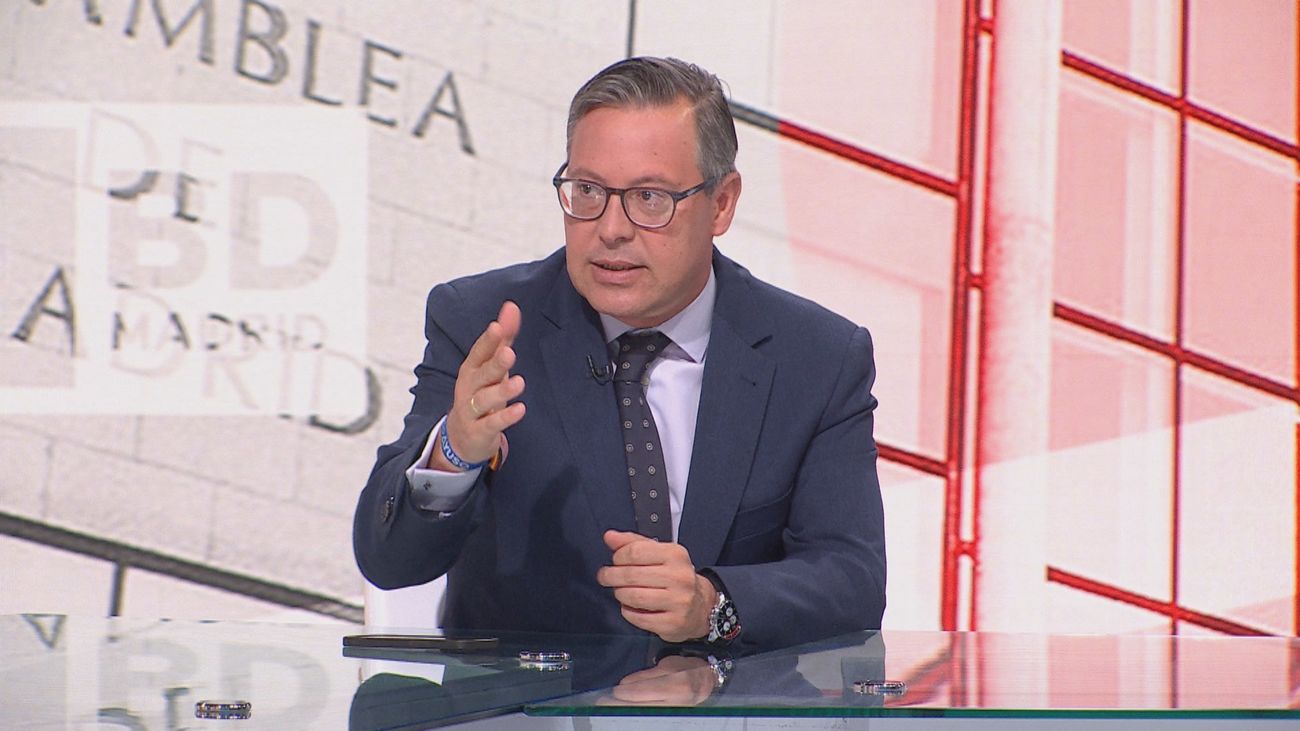 Alfonso Serrano: "A Sánchez le pusieron en el Gobierno sus socios para poder exprimir a nuestro país"