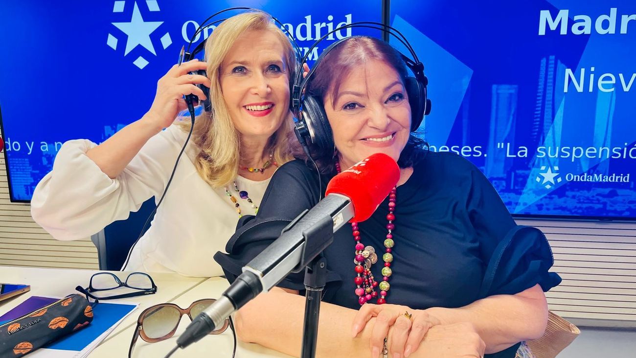 Nieves Herrero y Charo Reina