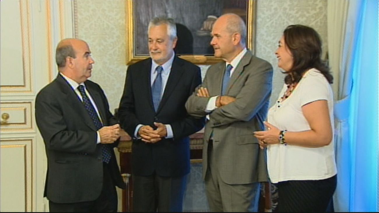 Los cuatro magistrados del Constitucional que discrepan de las sentencias de los ERE creen que se debilita la lucha contra la corrupción