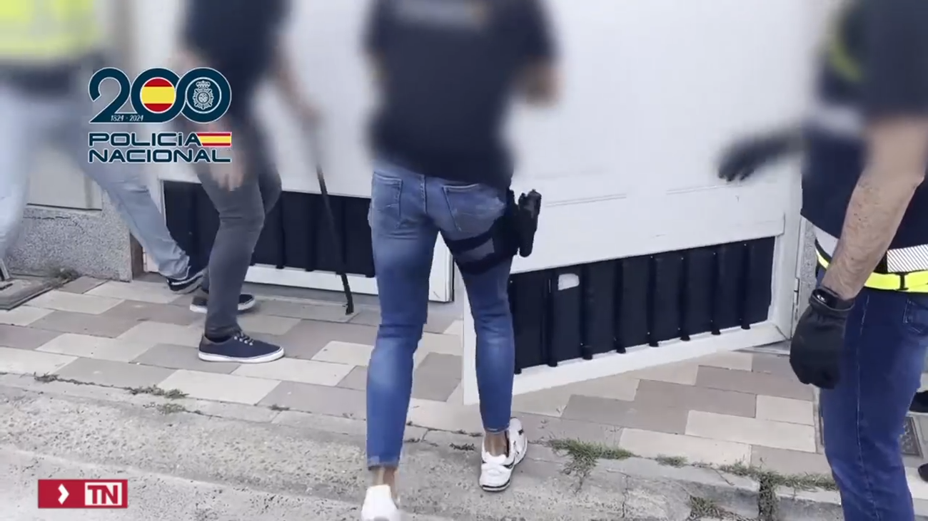 Cae en España y en otros 7 países la mayor red de narcoveleros del mundo con 50 detenidos