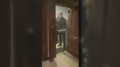 La Justicia declara ilegal la entrada a la fuerza en un piso donde se celebraba una fiesta en plena pandemia