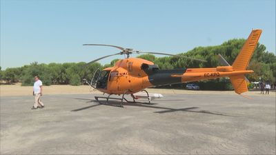 ¿Has visto un helicóptero sobrevolando Madrid los últimos días? Esto es lo que está haciendo