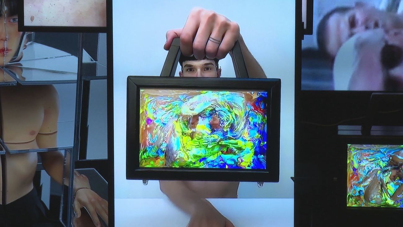 'Pq hacemos lo que hacemos?', la exposición de Filip Custic en el Museo Cerralbo