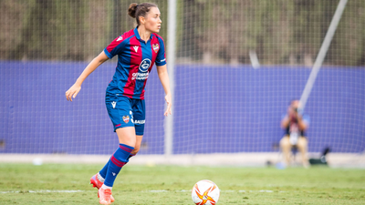 Núria Mendoza firma por el Madrid CFF