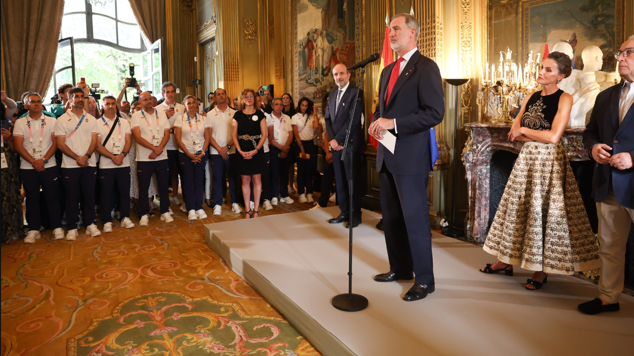 Los reyes muestran su apoyo al equipo olímpico  y la "ilusión de todos por verlos triunfar"