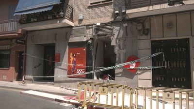 Robo de película en Morata de Tajuña: Se llevan un cajero arrancándolo con un camión