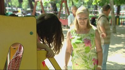 Almeida se une a la celebración del Día de los Abuelos reivindicando su papel como “una auténtica red social”