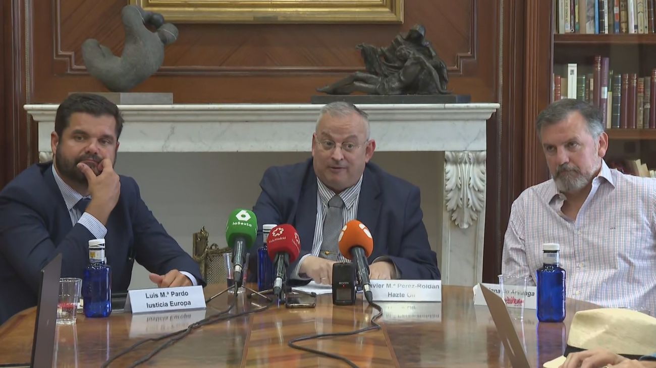 El juez Peinado rechaza que Sánchez declare por escrito y mantiene la citación en Moncloa