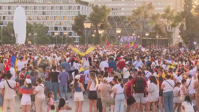 Miles de venezolanos se reúnen en Colón para celebrar el cambio en Venezuela