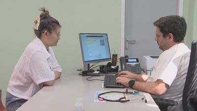 Sanidad de Madrid incorpora 19 idiomas más al sistema de traducción simultánea en los centros de salud