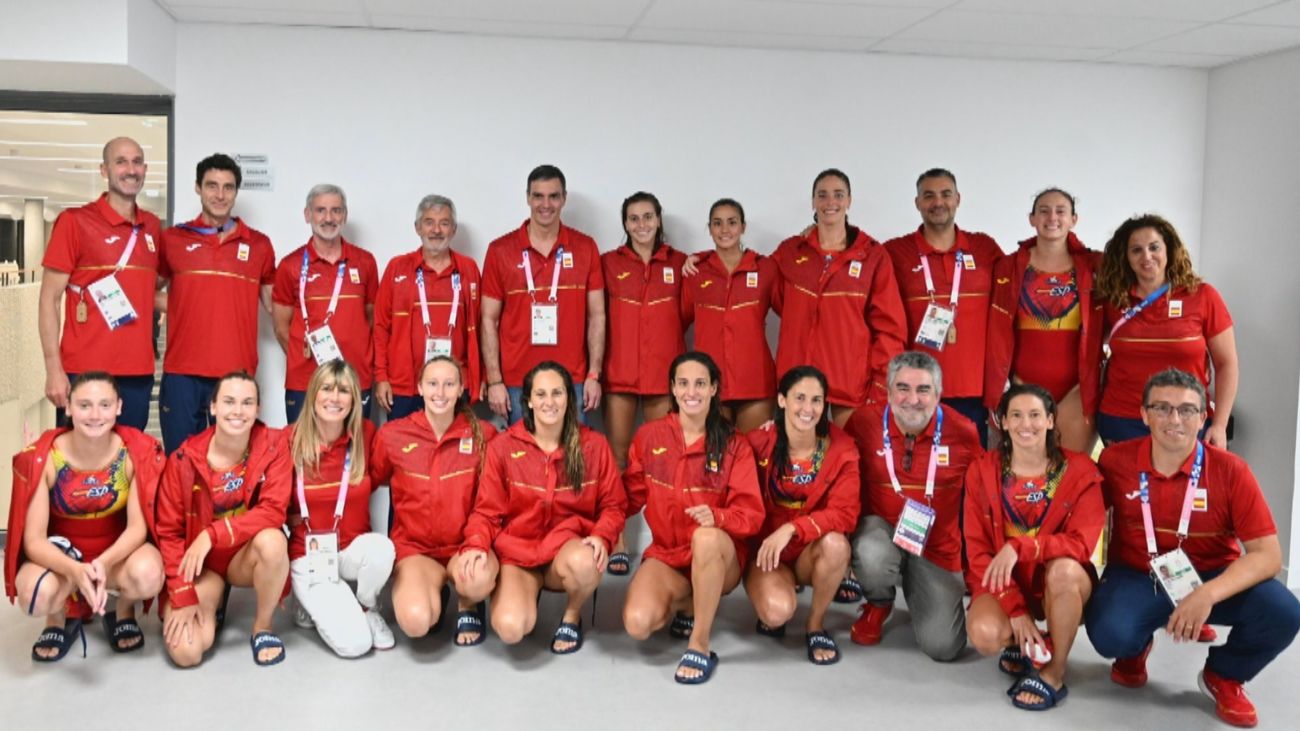 Sánchez, junto a  Begoña Gómez, en Paris a dos días de declarar como testigo ante el juez Peinado