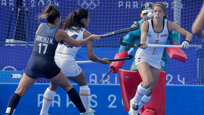 1-2. España cae ante Argentina en hockey femenino
