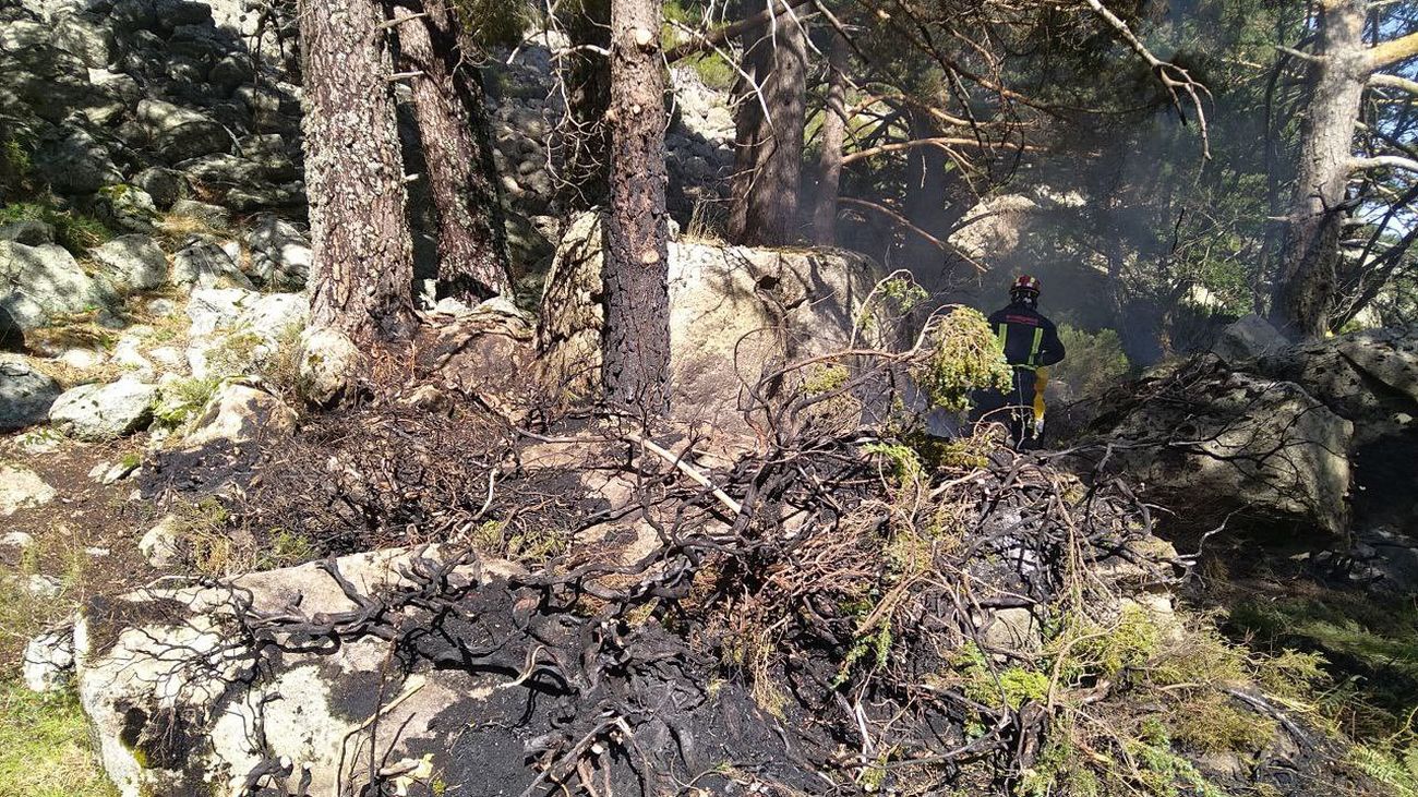 Rayos durmientes, el riesgo de incendio forestal apenas detectable