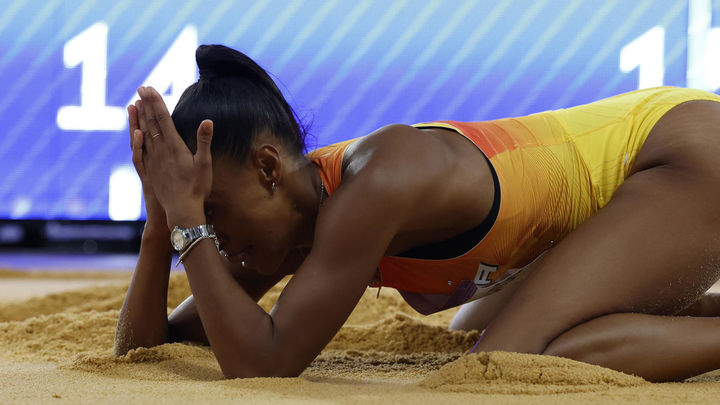 Ana Peleteiro, en la final de triple salto de París 2024 / EFE