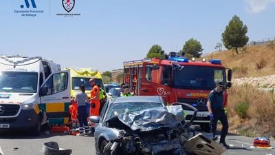 Tres muertos y tres heridos en un accidente entre dos vehículos en Málaga