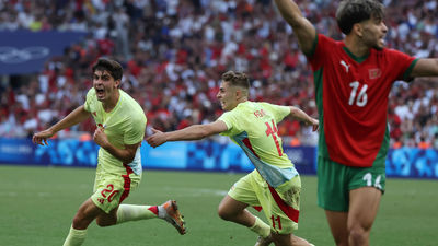 1-2. España remonta a Marruecos y se mete en la final
