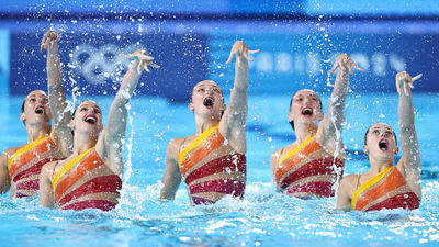 España se gana el derecho a soñar con las medallas en natación artística
