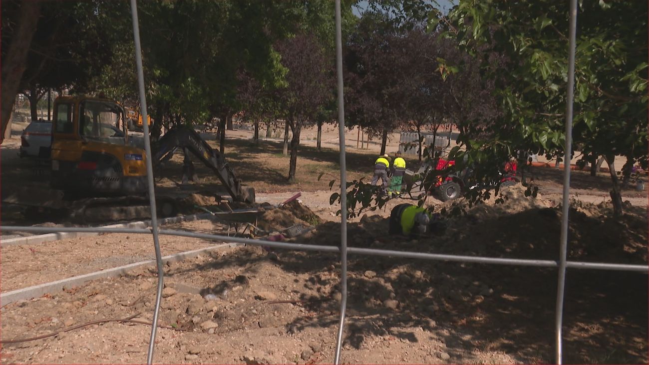 El parque de la Cornisa, cerrado de nuevo para disgusto de los vecinos