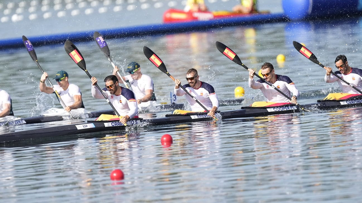 Equipo K4 Masculino / @COE_ES