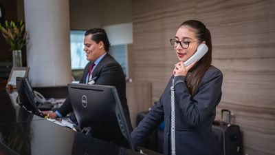 Los precios de los hoteles marcan récord y afectan más al turista nacional que al extranjero