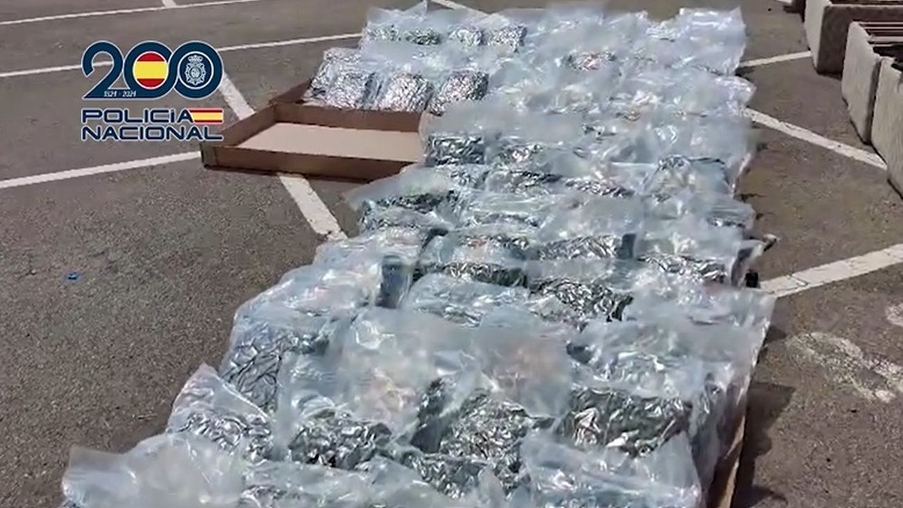 Siete detenidos por enviar marihuana en paquetes y camiones desde Madrid al extranjero