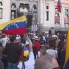 Miles de personas se concentran en Cibeles para reclamar la libertad de Venezuela