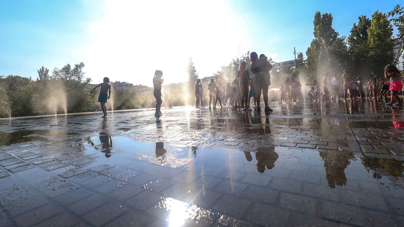 Comienza una nueva ola de calor que dejará temperaturas récord y noches de más de 27º C