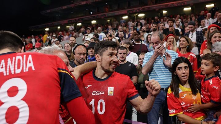 1711cf0b0ab7871b8c305c69c1fcb77ffe586b28w / EFE