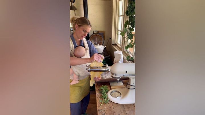 'Ballerina Farm' / @BallerinaFarm