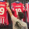 Locura por conseguir la camiseta de Julián Álvarez, la joya de la corona del Atlético