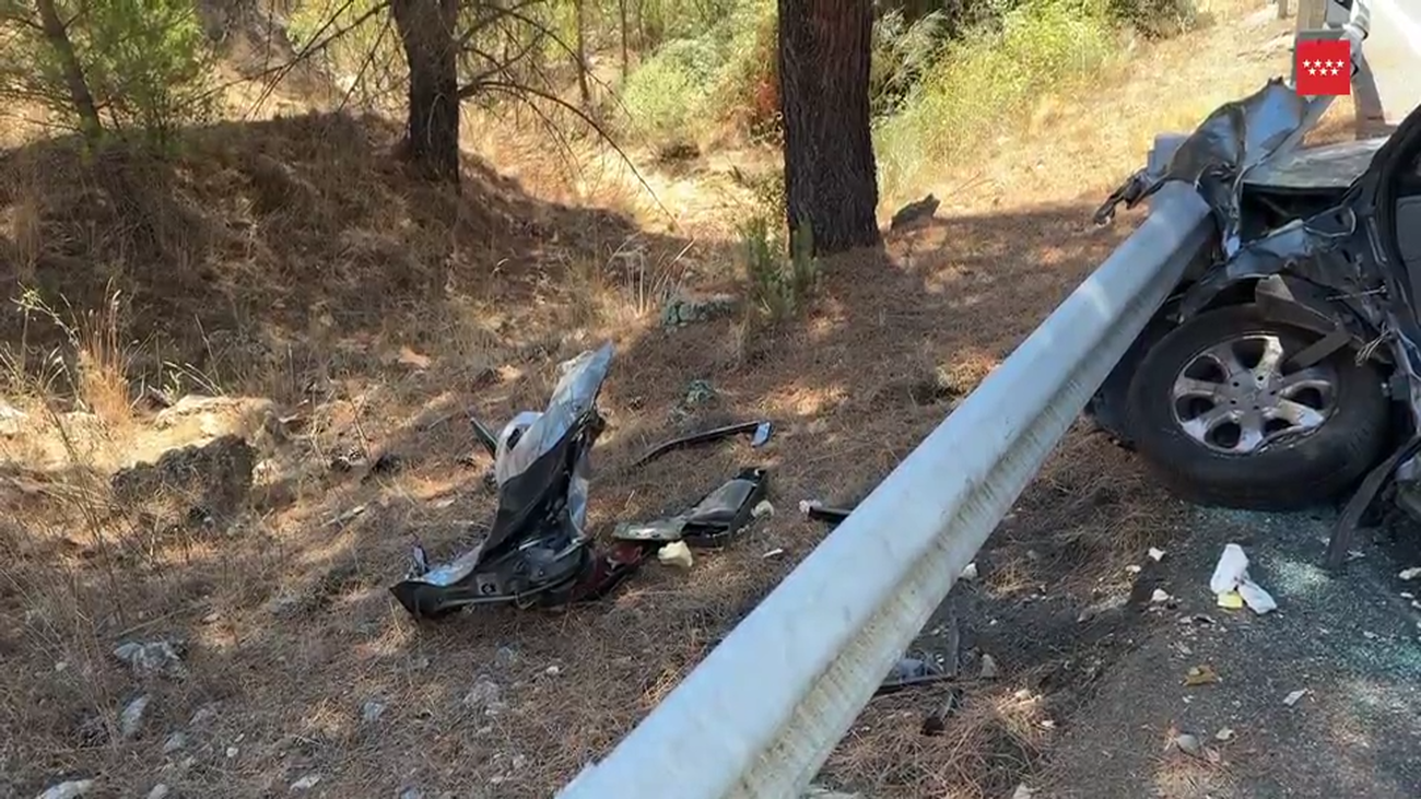 Tres heridos, uno grave, tras el choque de dos vehículos en Navas del Rey