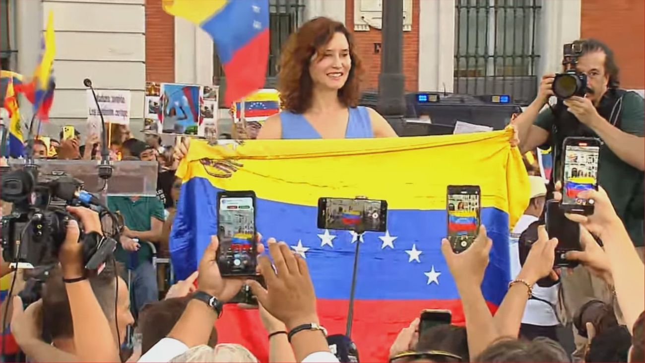 Ayuso dice que España tiene que liderar la defensa de la democracia en Venezuela y que "Zapatero tiene mucho que callar"