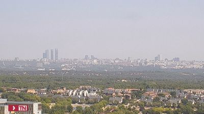Cielo turbio en Madrid, sin olor a quemado y "sin efectos nocivos para la salud"