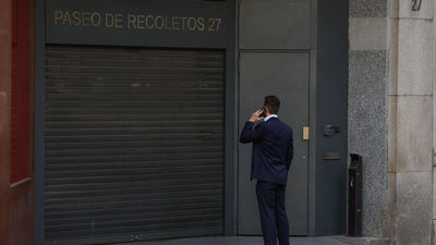 Continúa el registro dela UCO en las oficinas del empresario Barrabés, investigado en el caso de Begoña Gómez