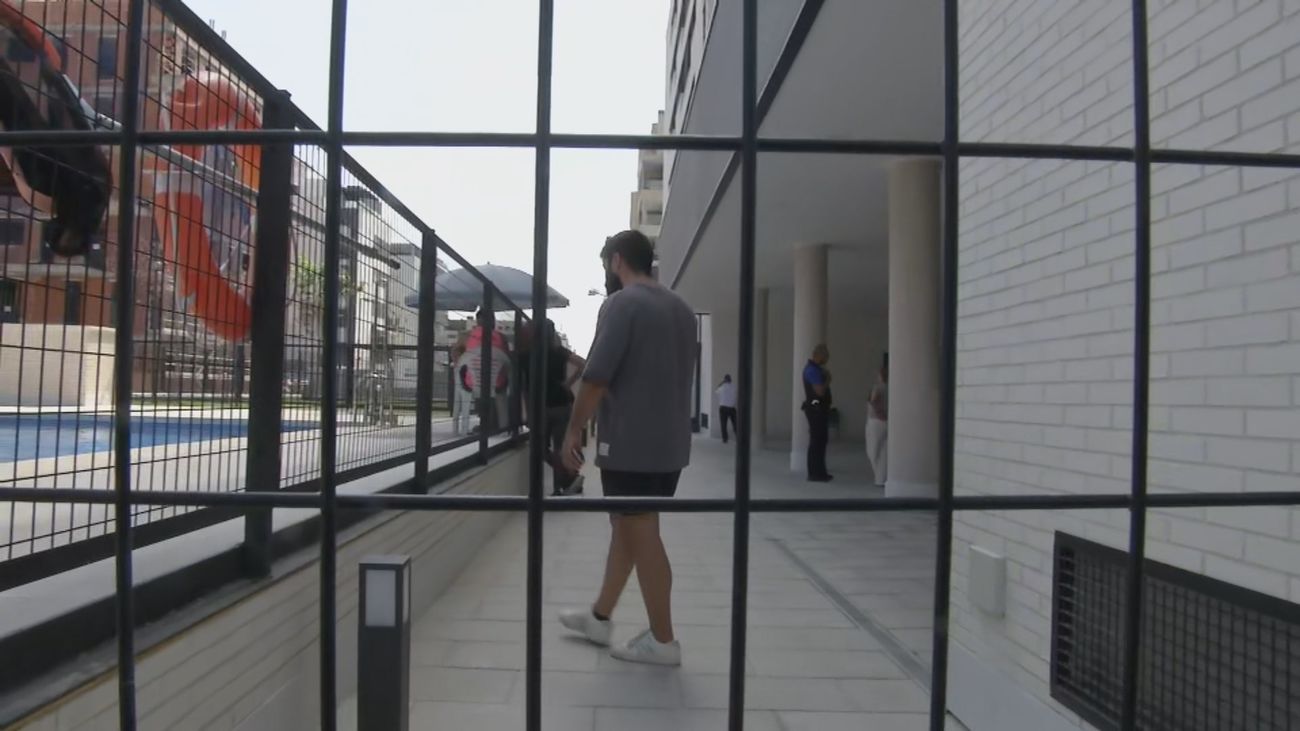 Los vecinos del Cañaveral afirman que la okupación "se produjo en doce viviendas a la vez y con nocturnidad"