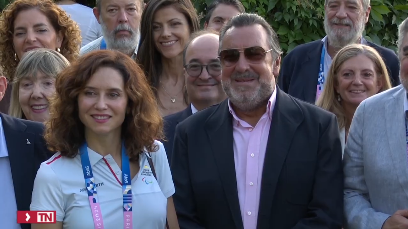 Ayuso acompaña a los deportistas madrileños que competirán en los Juegos Paralímpicos