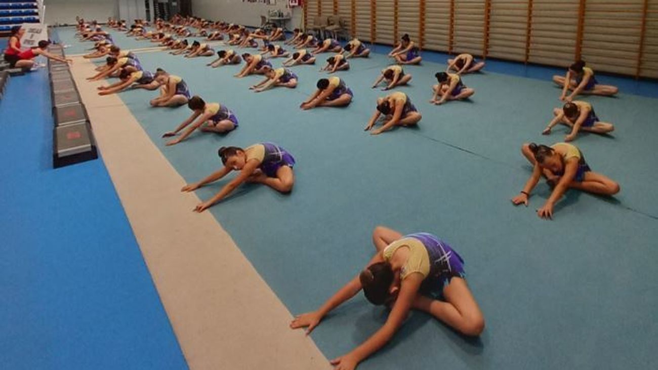 Gimnastas del Club de Gimnasia Rítmica Ciudad de Móstoles