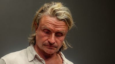 Nacho Cano vuelve a acusar a la Policía por "intimidar" a los becarios que iban a comparecer ante el juez