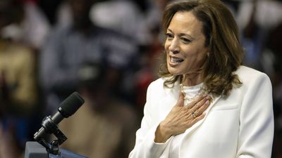 Kamala Harris se consolida como la favorita de los jóvenes y los votantes latinos