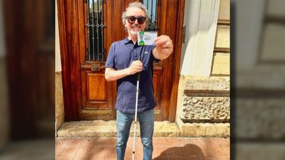 Luis Canut anuncia su ceguera en las redes sociales: "Ciego, feliz y orgulloso"