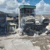 Así ha sido la voladura de parte de la central térmica de Endesa en Carboneras