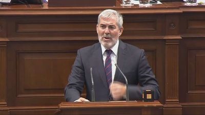 Clavijo: "No vamos a ser cómplices mientras el Gobierno de España mira para otro lado"