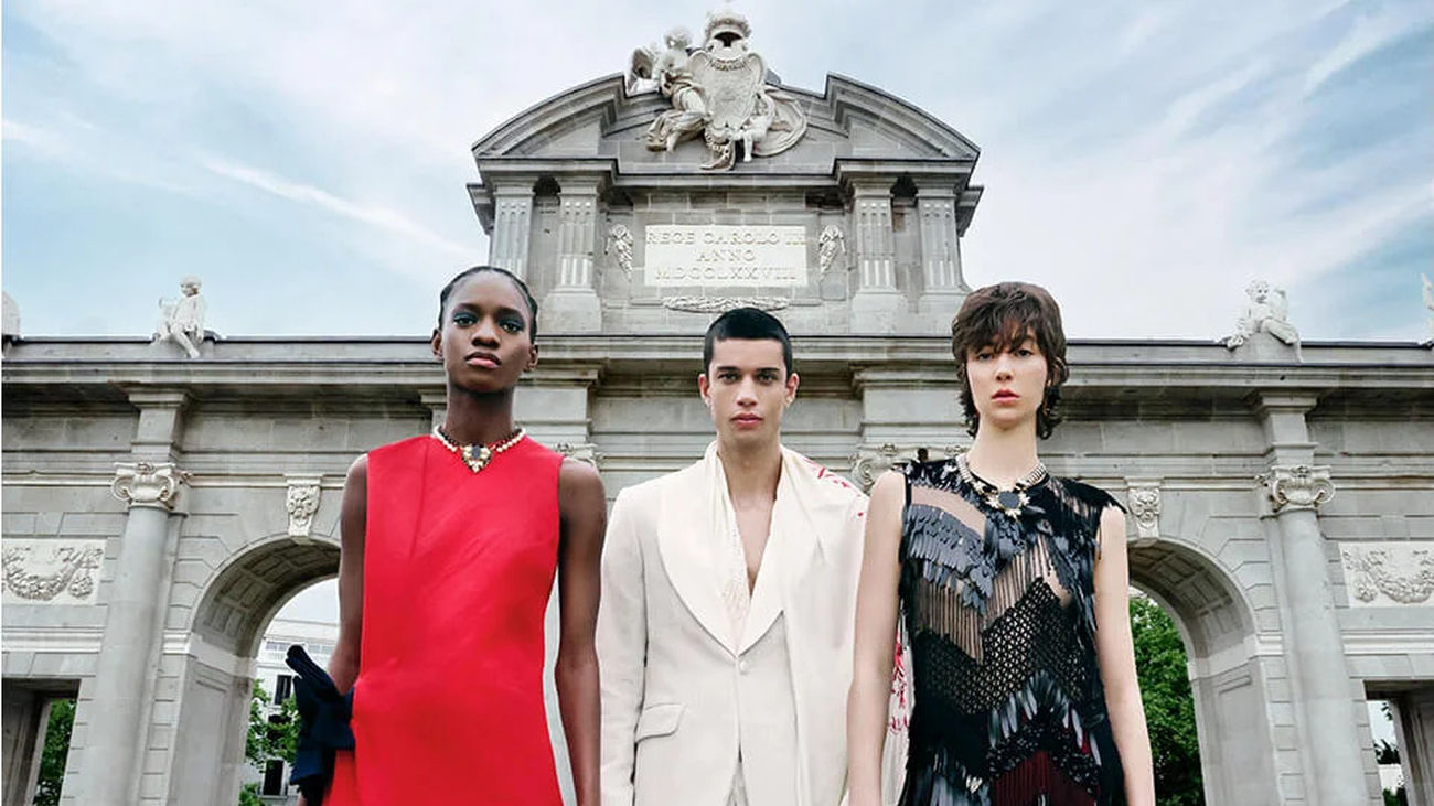 La Puerta de Alcalá, protagonista de la Semana de la Moda de Madrid