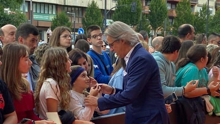 Pty Castillo en la alfombra naranja del Festival / Telemadrid
