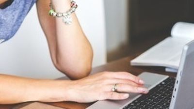 Arrancan en Colmenar los cursos de formación para jóvenes con novedades como socorrismo y chino