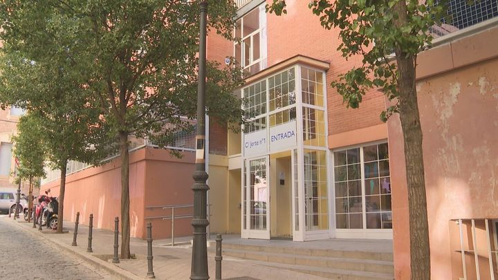 Autorizado el desalojo del penúltimo vecino de los apartamentos San Francisco en Madrid