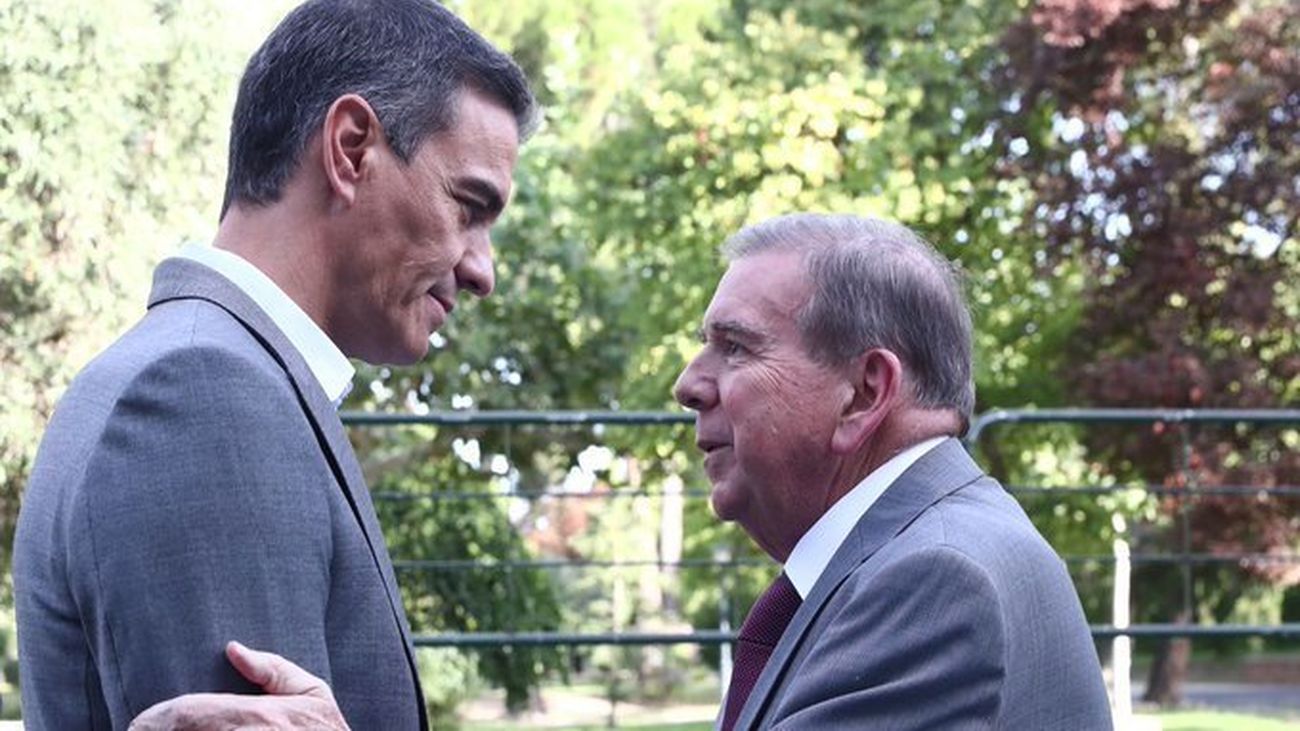 Sánchez recibe a Edmundo González tras pedir el Congreso que reconozca su victoria