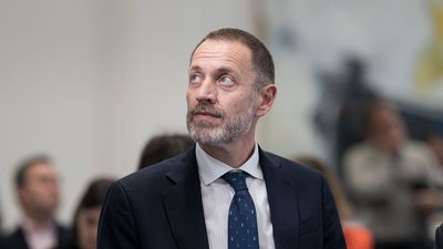 La Comunidad de Madrid considera insuficiente el cese del presidente de Adif y exige soluciones a los problemas de Cercanías