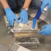 Cae una banda que introdujo 121 kilos de cocaína en aguacates por el aeropuerto de Barajas